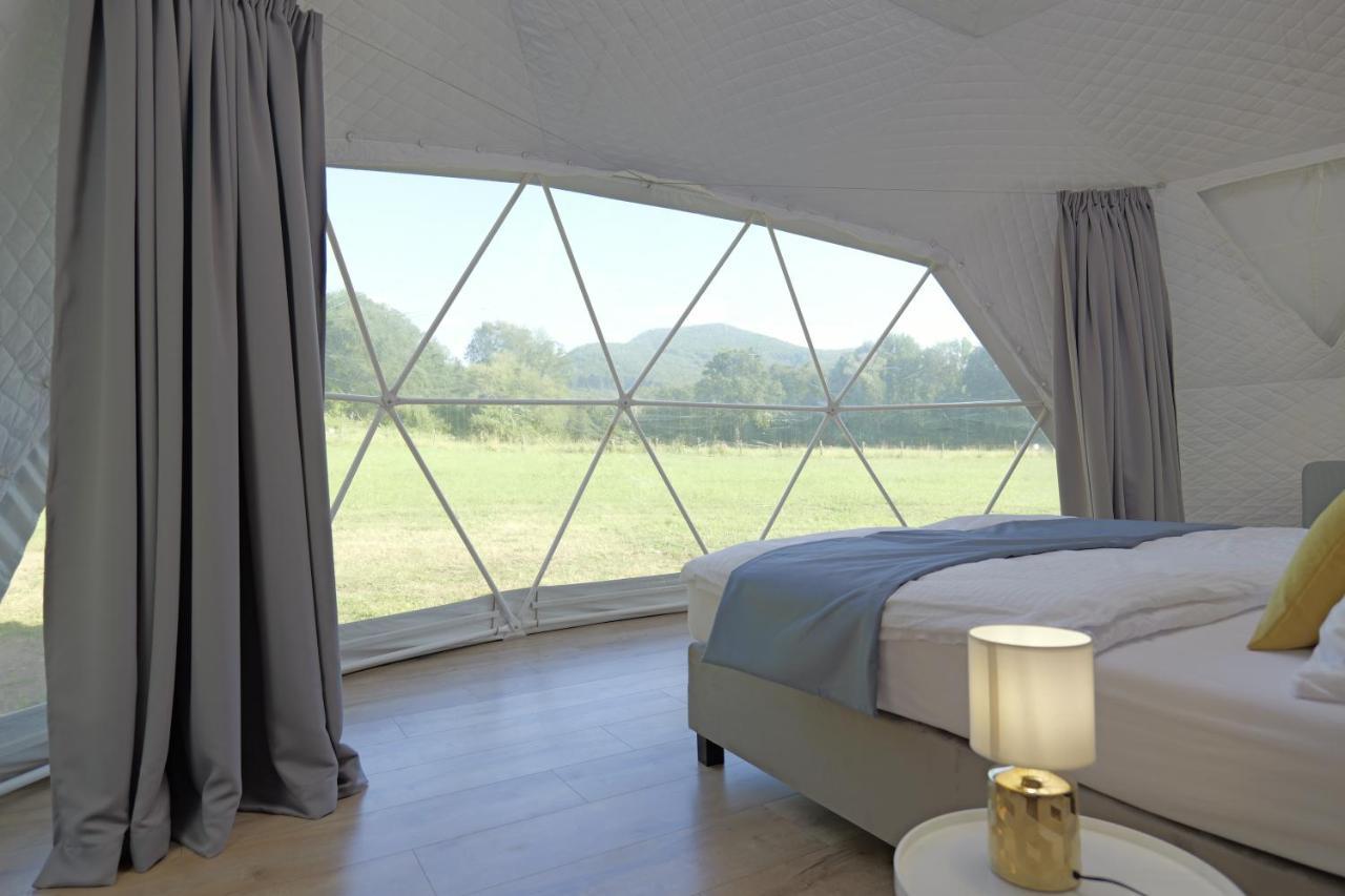 Glamping Resort Dolny Kamenec Eksteriør bilde