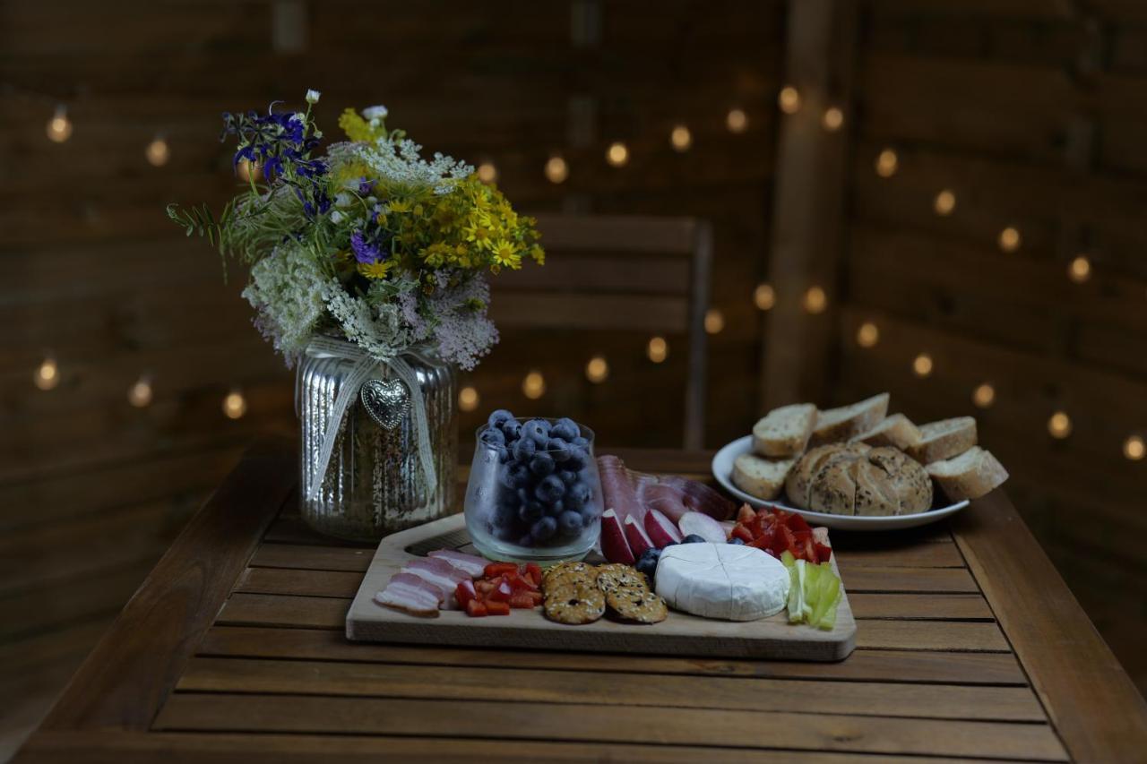 Glamping Resort Dolny Kamenec Eksteriør bilde