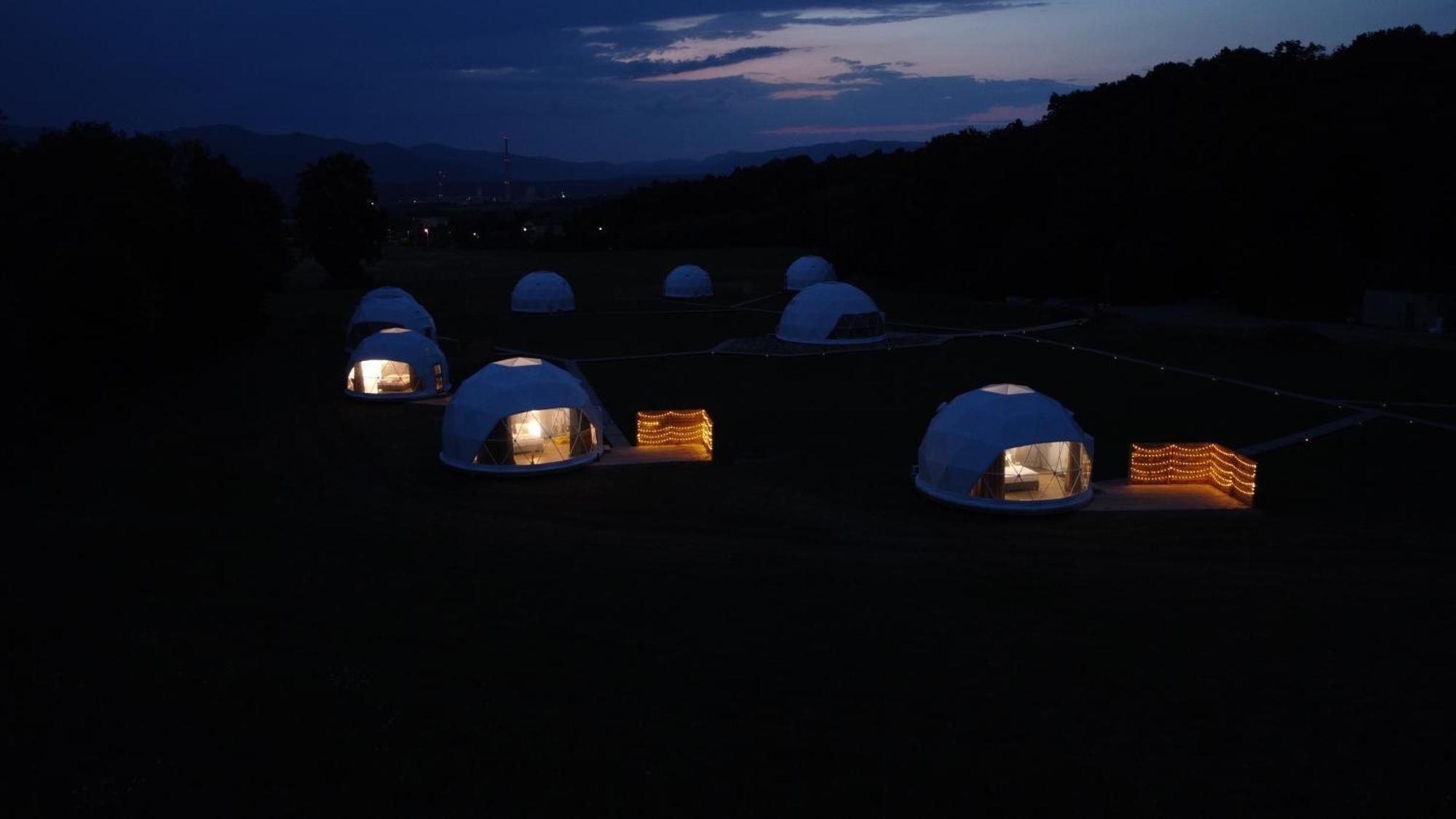 Glamping Resort Dolny Kamenec Eksteriør bilde