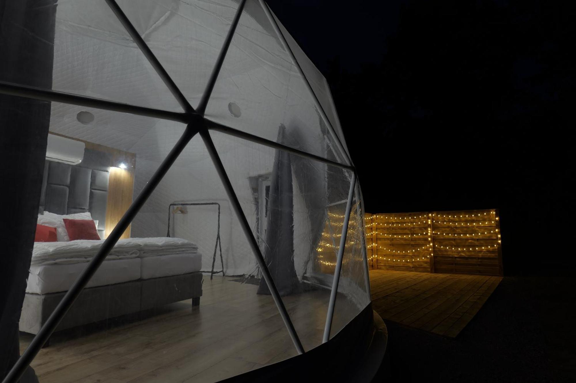 Glamping Resort Dolny Kamenec Eksteriør bilde