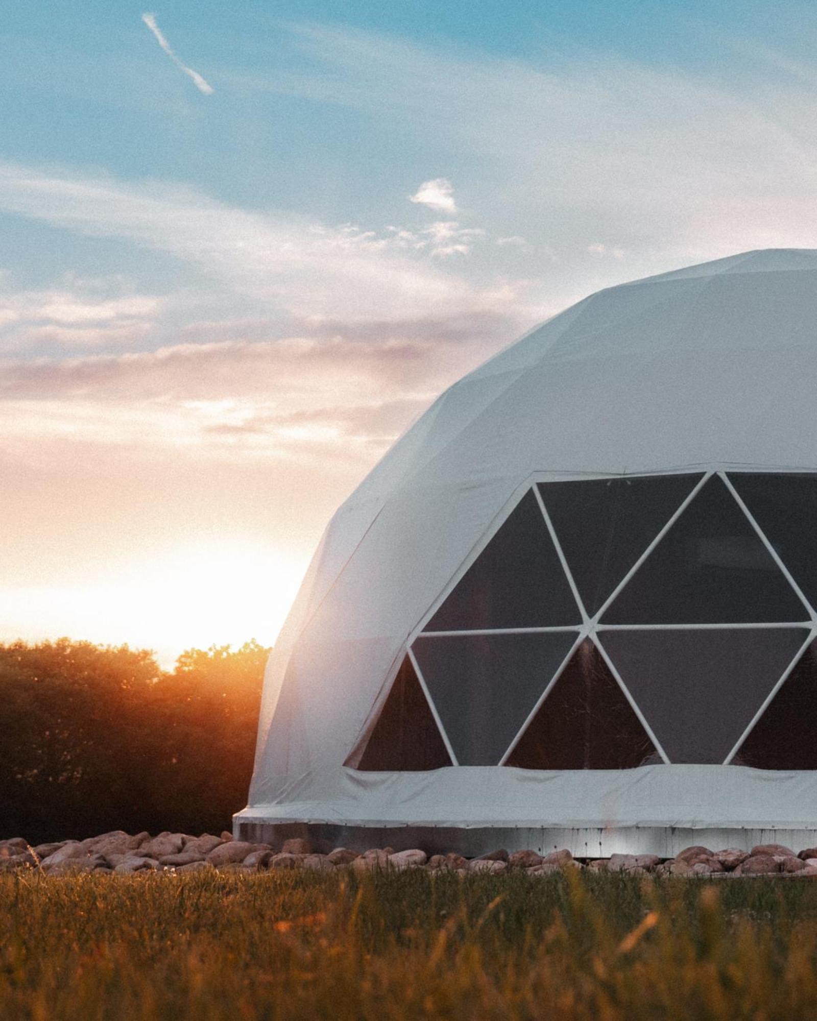 Glamping Resort Dolny Kamenec Eksteriør bilde
