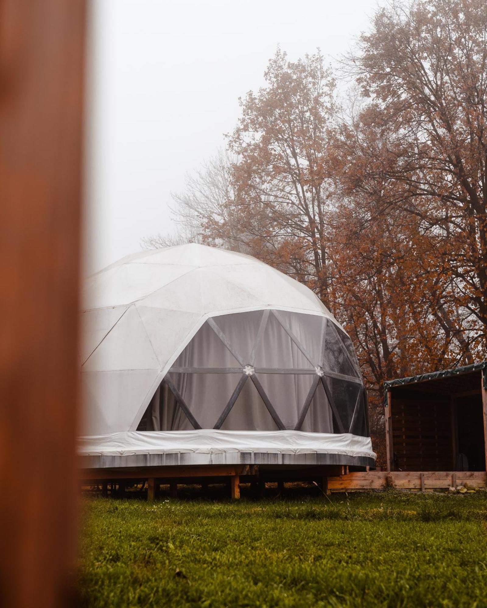 Glamping Resort Dolny Kamenec Eksteriør bilde